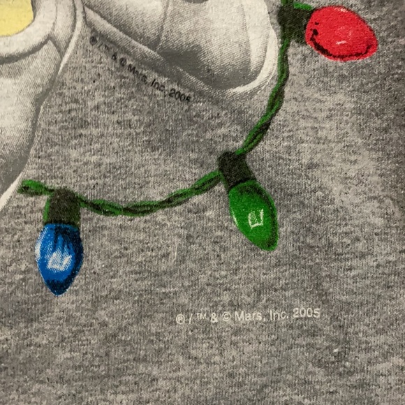 M&M 2005 Christmas shirt - Picture 4 of 6
